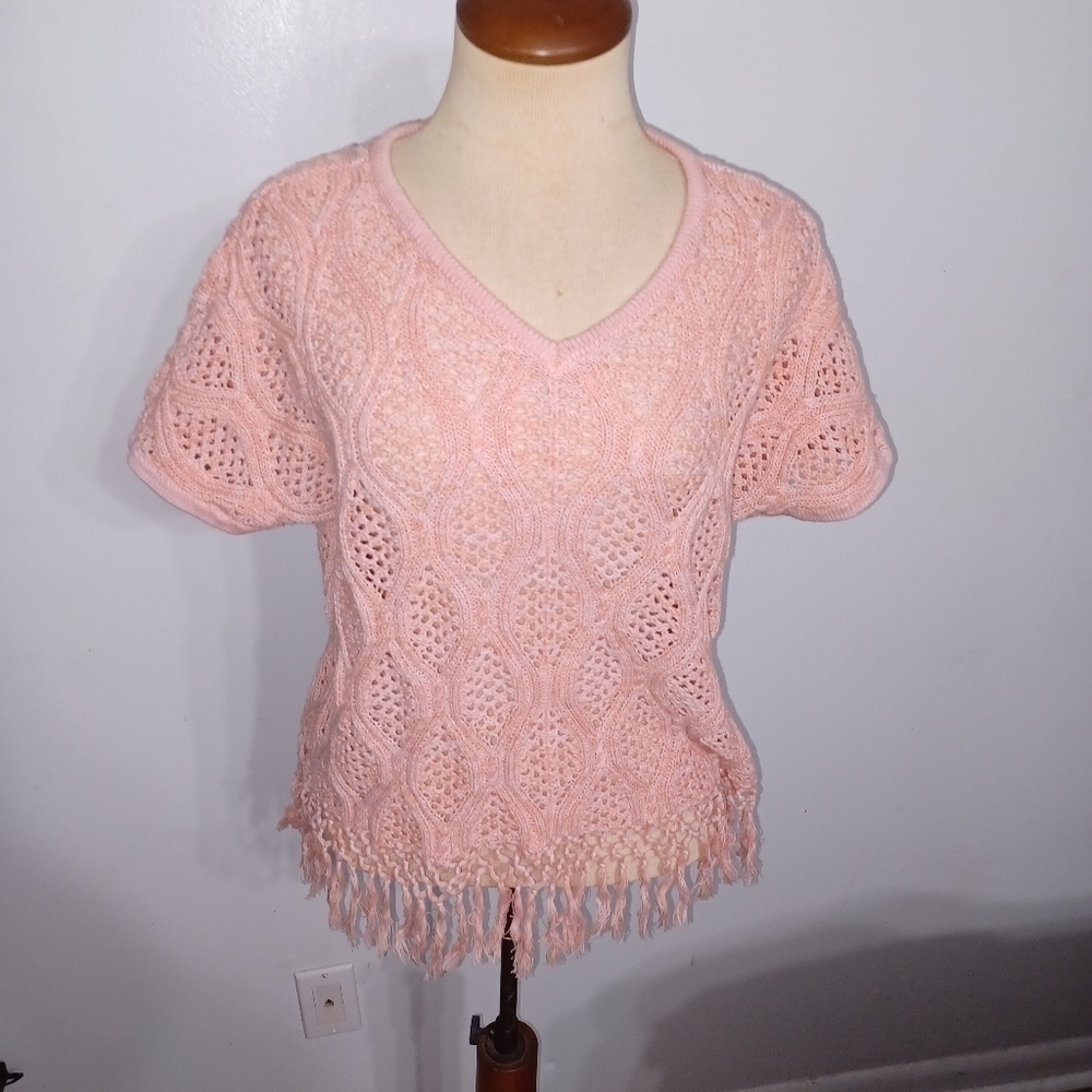 Short Sleeve- Crochet like- Top- W Sz XL